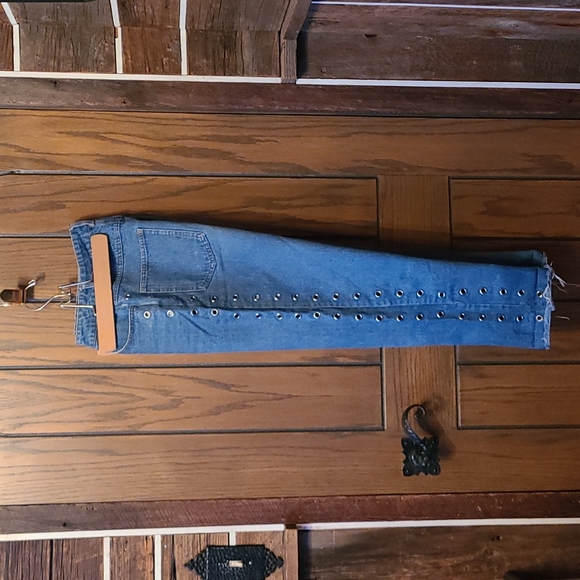 Womens Jean's - Picture 4 of 4